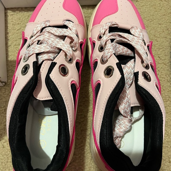 Fashion Nova Skateboard Pink Sneakers - Picture 8 of 9